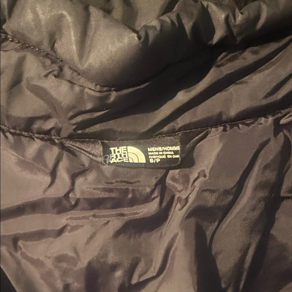 The North Face Men's Hyvec Black Performance Jacket - Picture 4 of 5